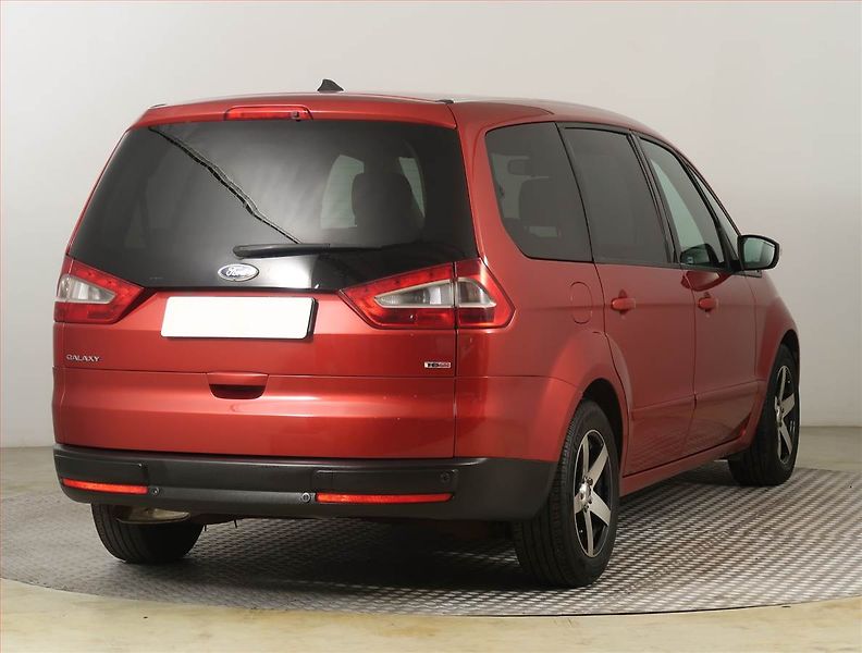 Ford Galaxy (2009) 1.8 TDCi, 7 míst, po STK - fotka 5 z 20