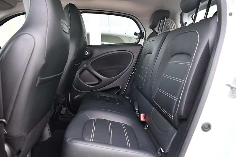 Smart Forfour EQ COMFORT REZERVACE - fotka 13 z 33