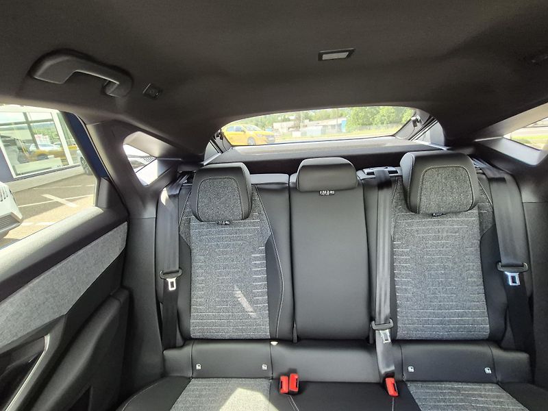 Peugeot 3008 (2026) ALLURE Hybrid 145 e-DCS6    - fotka 17 z 20