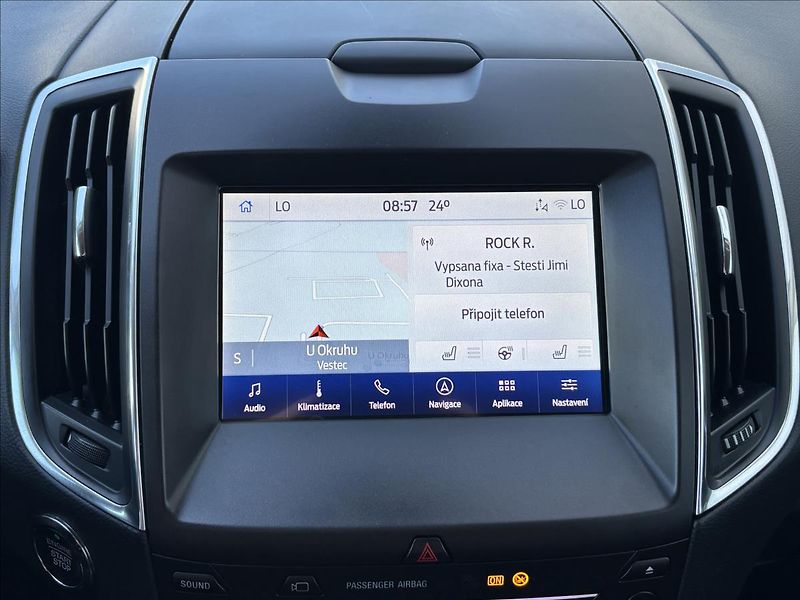 Ford Galaxy 2,5 Hybrid eCVT Titanium 140kW - fotka 31 z 37