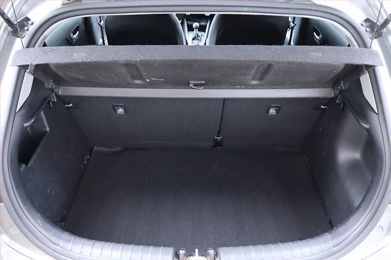 Kia Rio (2019) 1.25 CVVT, Serv.kniha - fotka 14 z 19