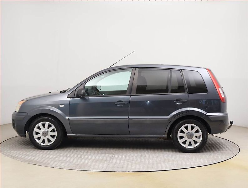 Ford Fusion (2008) 1.4, po STK, Tažné - fotka 3 z 17