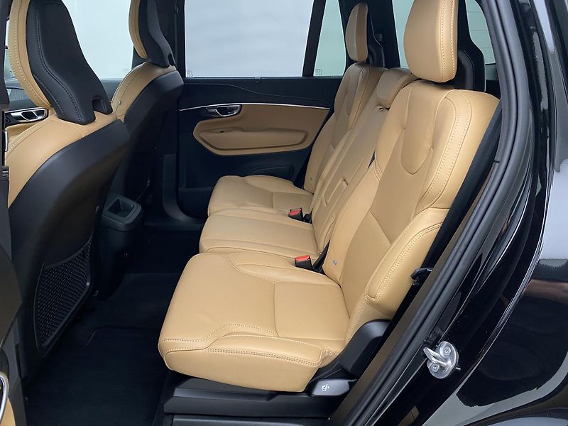 Volvo XC90 B5 AWD INSCRIPTION AUT CZ - fotka 5 z 52