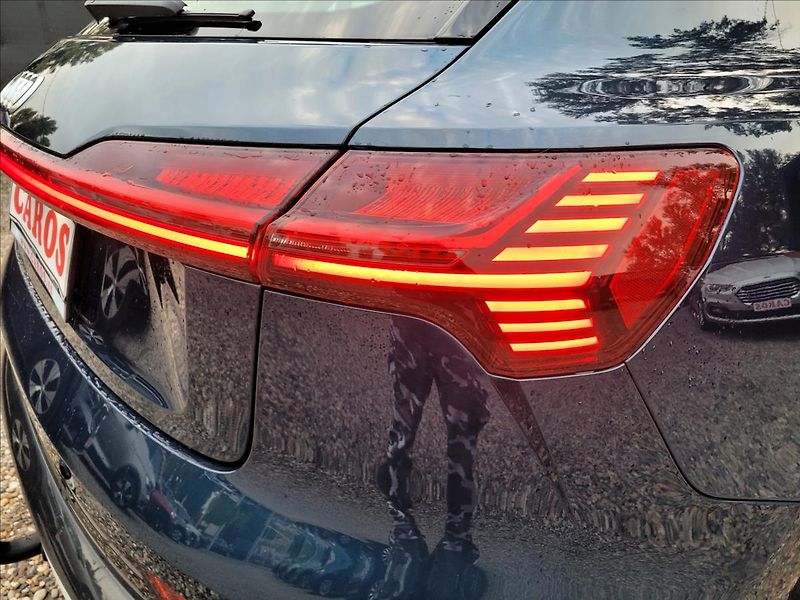 Audi e-tron 0,0 55,95KWH,4x4,SOH 90,6% - fotka 45 z 50