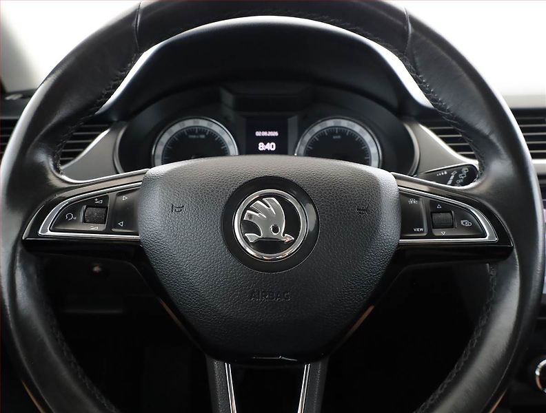 Škoda Octavia (2019) Style 1.6 TDI, Tempomat - fotka 8 z 17