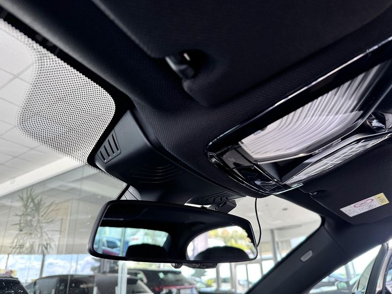 BMW Řada 7 730d xDrive*Dověry*360°Kam*DPH - fotka 19 z 51