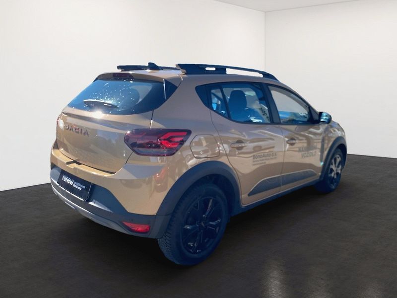 Dacia Sandero (2025) Stepway Extreme TCe 110 - fotka 4 z 20