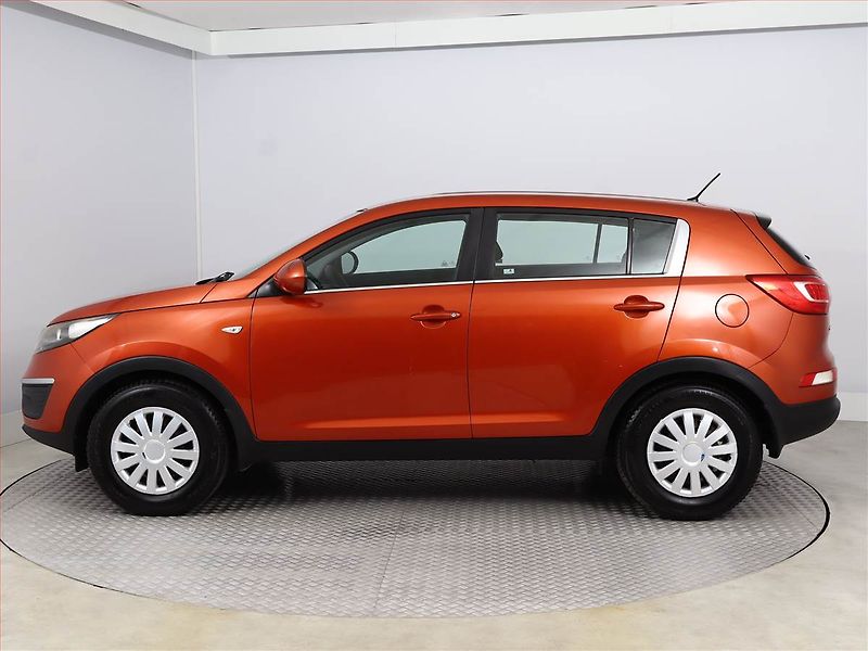 Kia Sportage (2012) 1.6 GDI, po STK, slušný stav - fotka 3 z 12