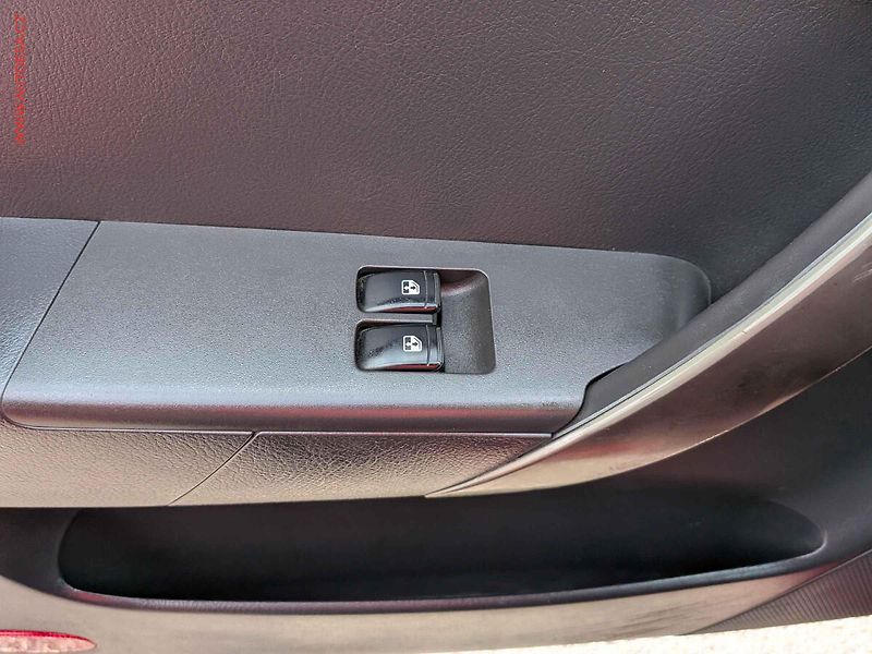 Chevrolet Aveo (2009) 1.2i, ČR - fotka 12 z 15