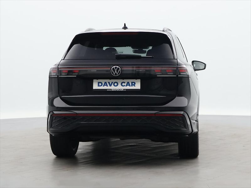 Volkswagen Tiguan 2,0 TDI 4x4 DSG R-Line CZ DPH - fotka 6 z 42