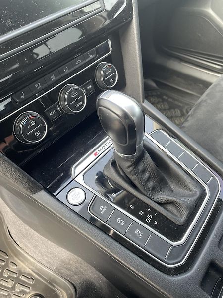 Volkswagen Passat (2015) VW Passat B8 BiTDI 4Motion DSG - fotka 10 z 12