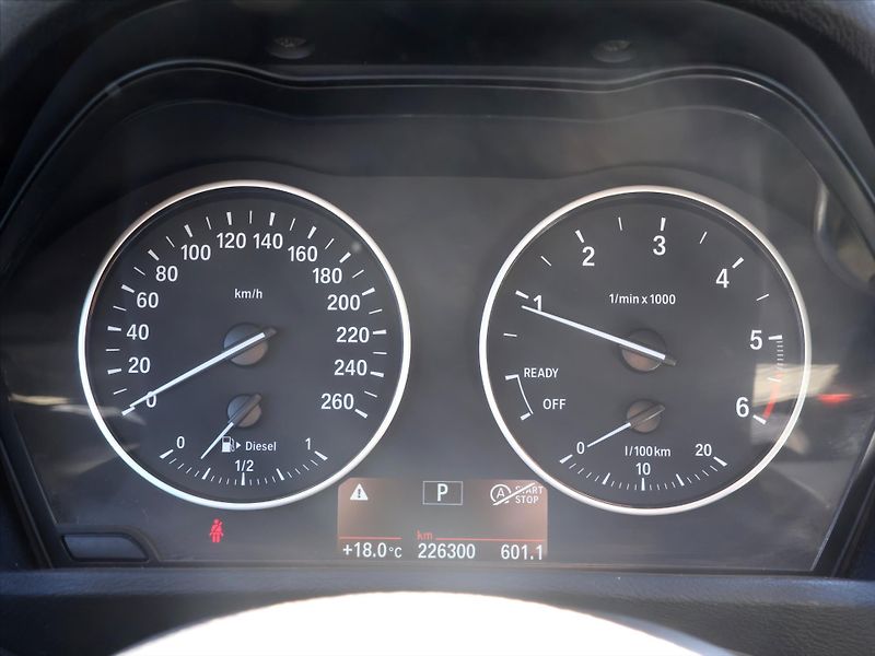 BMW X1 2.0 18d  xD Aut CZ Advantage - fotka 16 z 31