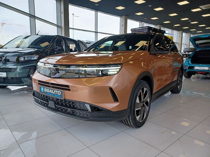 Opel Grandland (2026) Ultimate Hybrid 1,2T 145k AT - fotka 1 z 36
