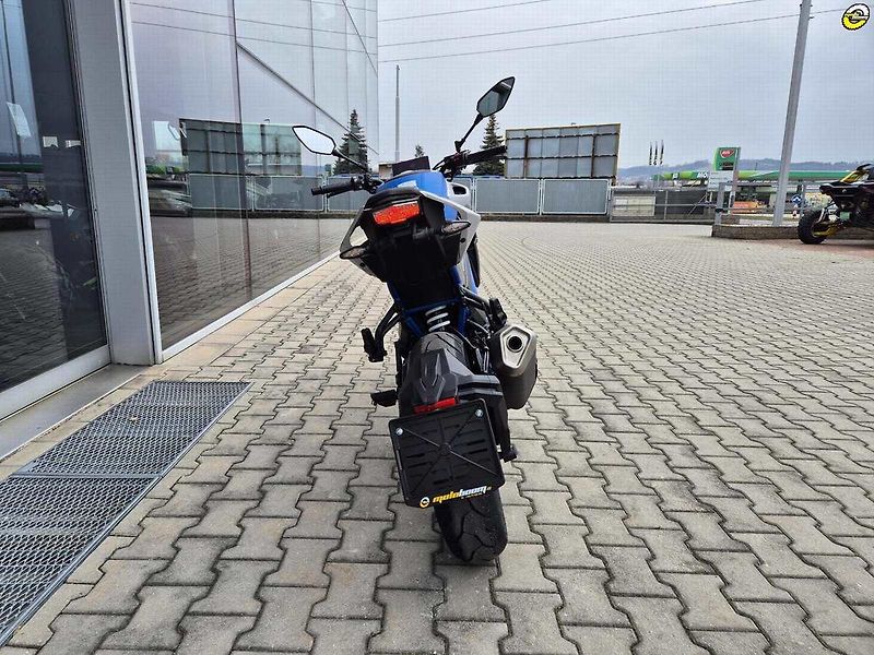 CFMOTO 300 NK (2026) AKČNÍ CENA - fotka 5 z 17
