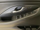 Hyundai i30 (2021) Mild HYB 1.5 TGDi N-line kombi - náhled 14