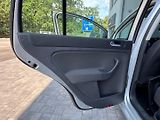 Volkswagen Golf (2005) 1.4 - náhled 10