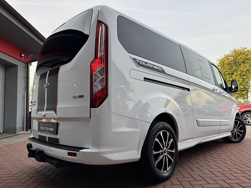 Ford Tourneo Custom (2022) 2.0EcoBlue Xenony Navi Kamera - fotka 2 z 49