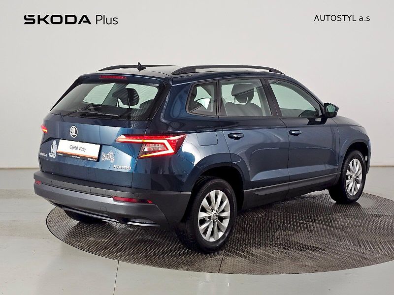 Škoda Karoq (2019) 1.5TSI 110KW AMBITION - fotka 2 z 30