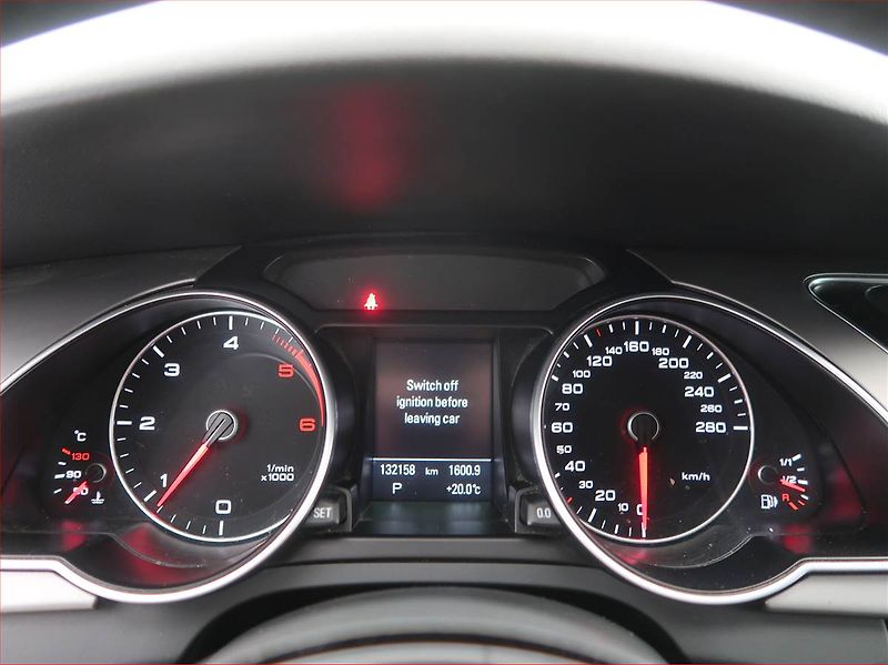 Audi A5 (2014) 2.0 TDI, Automat, Bi-Xenony - fotka 9 z 15
