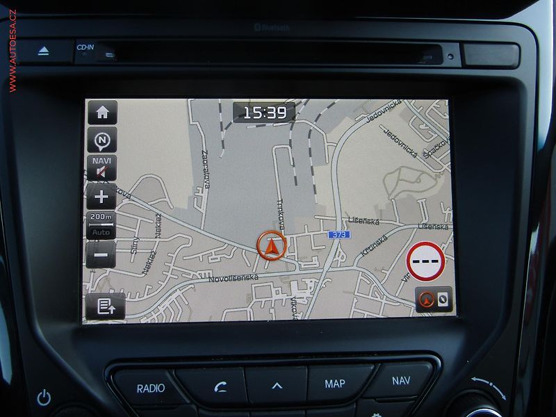Hyundai i40 (2016) 1.7 CRDi, 1.maj,ČR, AT - fotka 17 z 20
