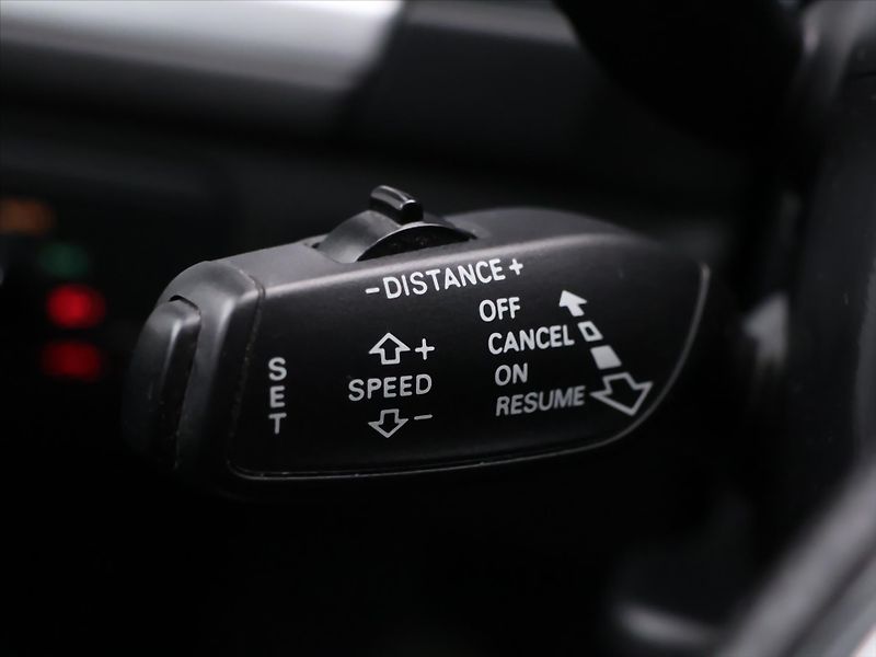 Audi A6 3,0 TDI quattro S-line Aut. - fotka 16 z 31
