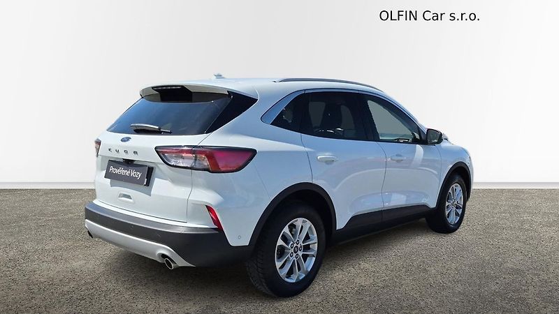 Ford Kuga 1,5 EcoBoost Titanium 110 kW - fotka 2 z 25