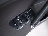 Volkswagen Golf 1,4 TSI 92kW Cup 1.Maj Navi - náhled 14