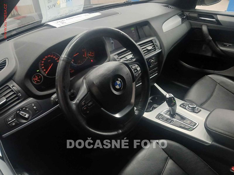 BMW X3 (2012) 3.0d xDrive30d, AT, navi - fotka 3 z 3