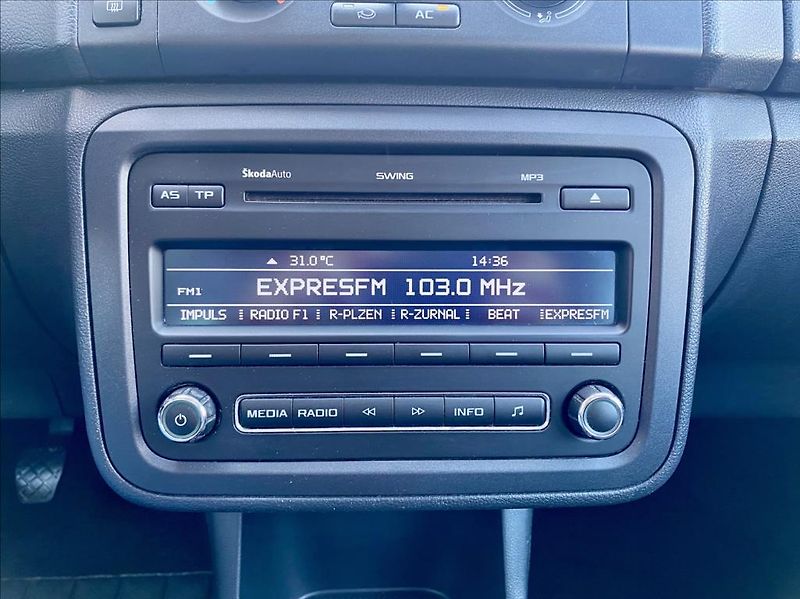 Škoda Fabia 1,6 TDI CR 55kW Active Combi - fotka 26 z 38