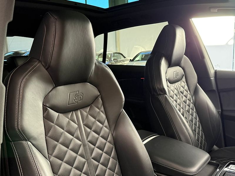 Audi SQ8 4.0TFSI V8 373kW Competition - fotka 11 z 31