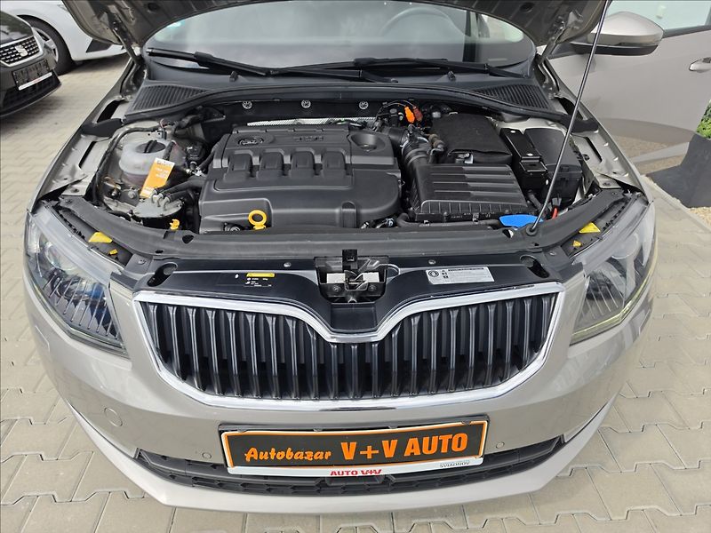 Škoda Octavia III 2,0TDi 110KW 4X4 Elegance - fotka 46 z 50