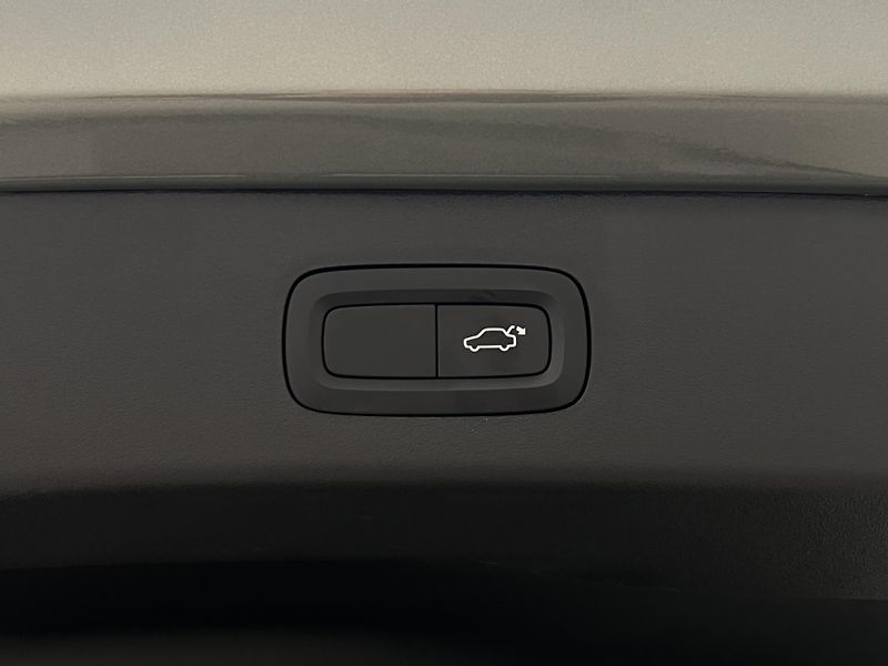 Lynk & Co 01 MORE PHEV AUT CZ 1.maj - fotka 48 z 50