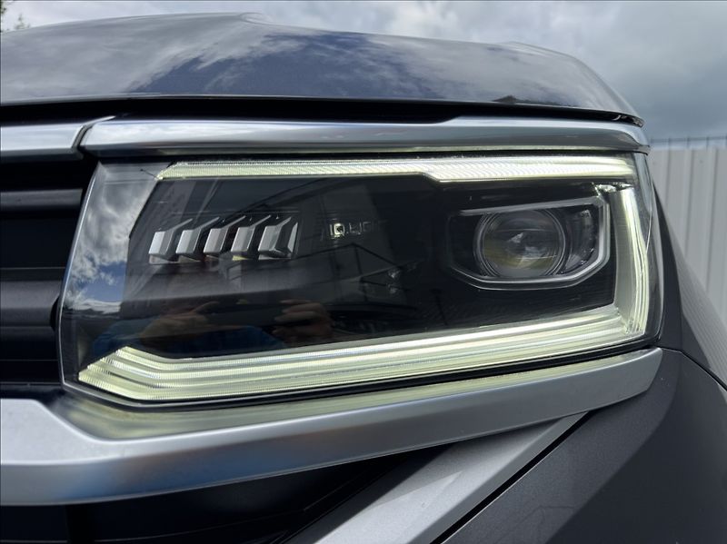 Volkswagen Amarok 3,0 TDI AVENTURA ACC DPH ČR - fotka 9 z 50