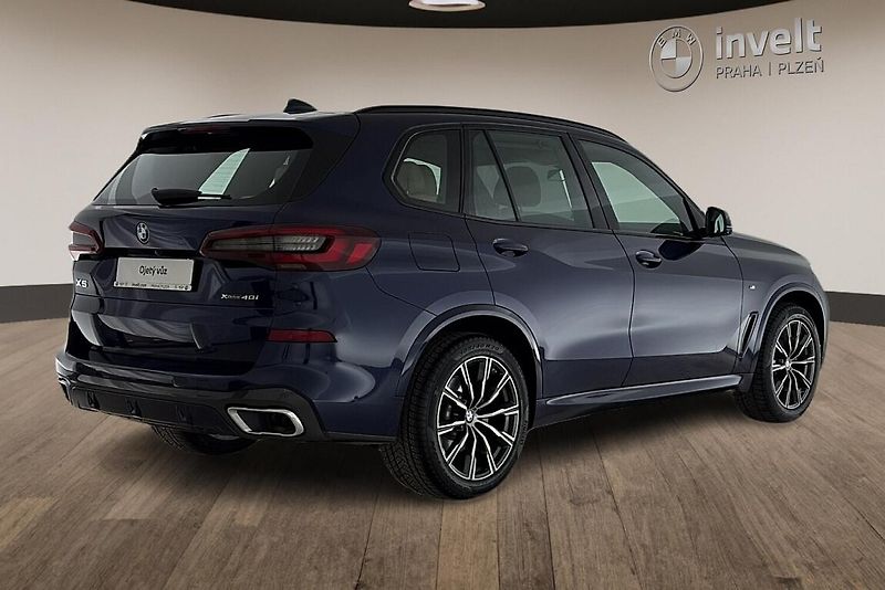 BMW X5 xDrive40i - fotka 3 z 29