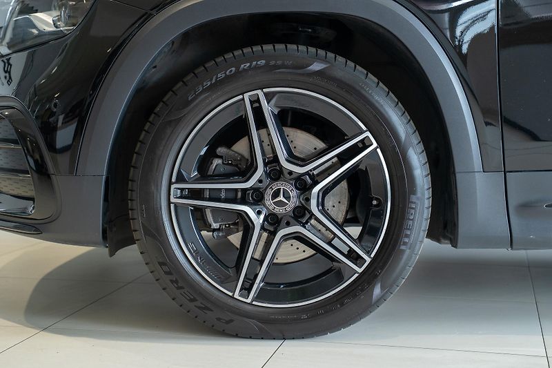 Mercedes-Benz GLB (2025) 200 d 4M/AMGPREMIUM/ESP/LED - fotka 8 z 22