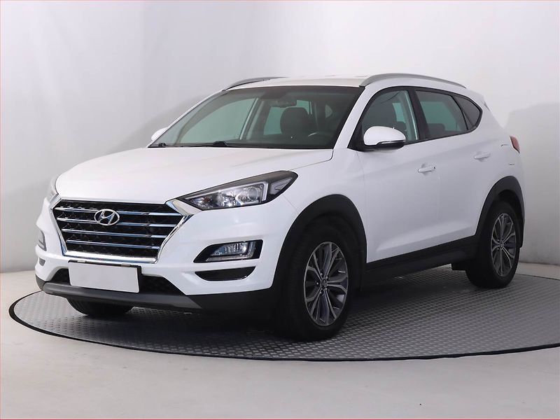 Hyundai Tucson (2019) Smart 1.6 CRDi, Automat - fotka 2 z 20