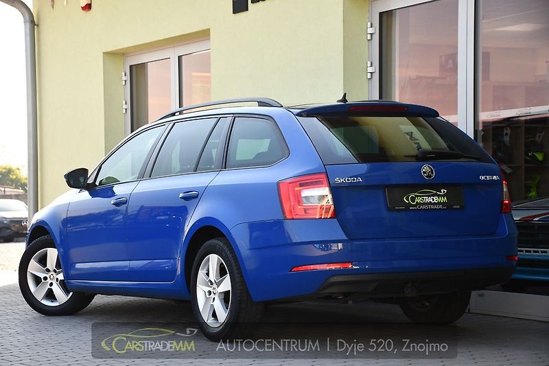 Škoda Octavia 1,6TDi - fotka 3 z 50