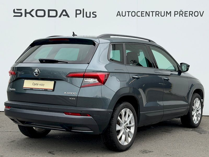 Škoda Karoq (2018) 2.0 TDI 110kW 4x4 DSG Style Pl - fotka 2 z 35