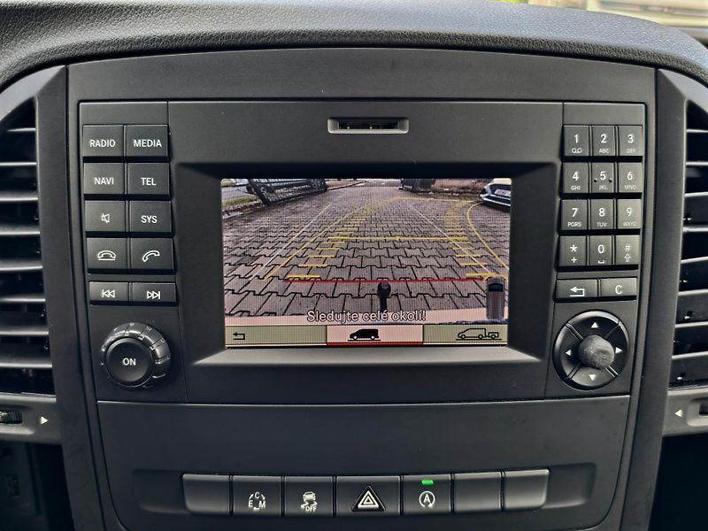 Mercedes-Benz Vito TOURER 116 4x4 LŮŽKOVÁ ÚPRAVA - fotka 17 z 26