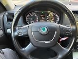 Škoda Octavia 1.6 TDi 4x4 77 kW - náhled 13