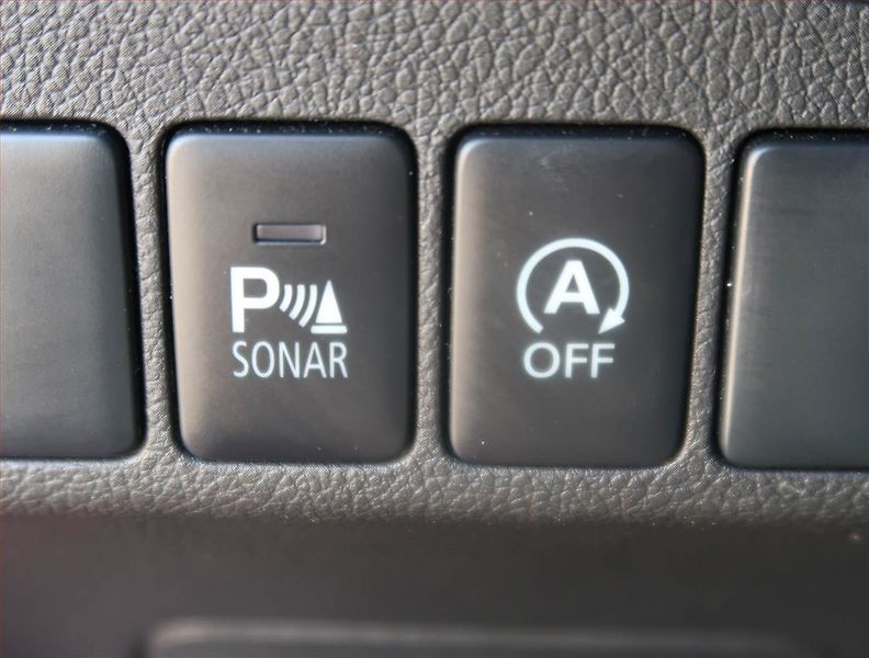 Mitsubishi Outlander (2014) 2.2 DI-D, 4X4, Navi, Tempomat - fotka 17 z 19