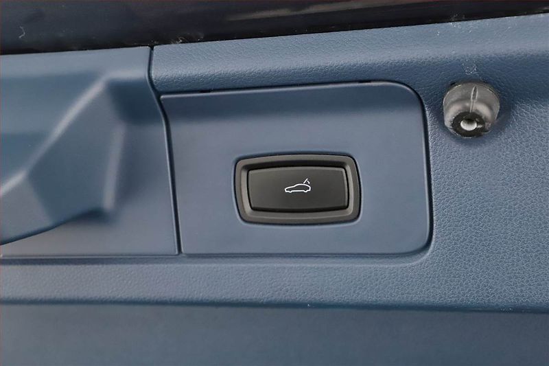 Porsche Panamera (2011) V6 - fotka 18 z 19