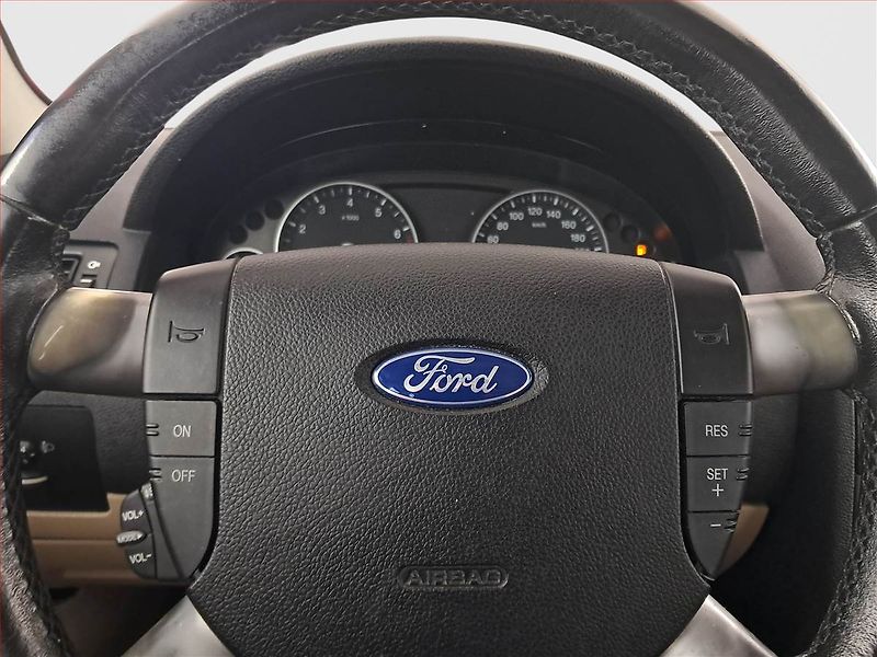 Ford Mondeo (2006) Ghia 1.8 16V, po STK - fotka 17 z 17