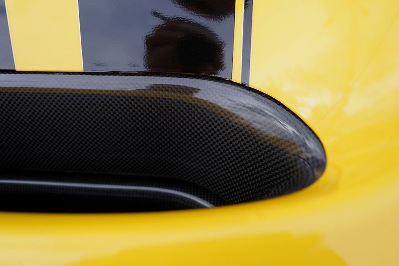 Ferrari F8 Spider/6700km/720 PS - fotka 27 z 51