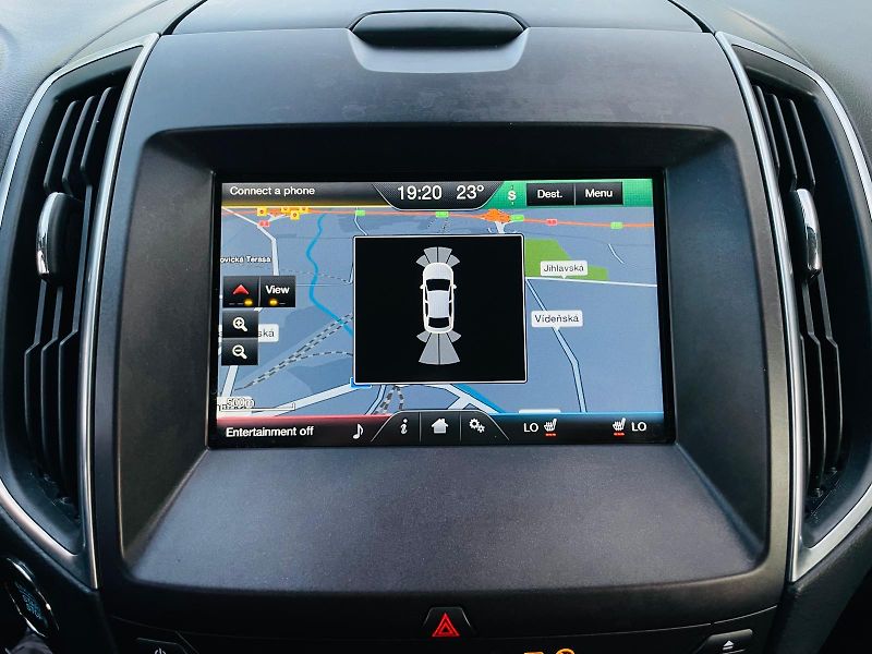 Ford Galaxy 2.0TDCi MANUÁL 7MÍST VÝHŘEV - fotka 41 z 57