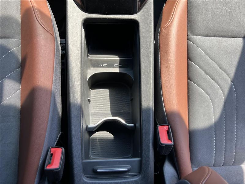 Volkswagen ID.4 Pro Performance 77kwh 92% - fotka 32 z 38