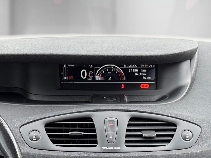 Renault Scénic (2016) 1,2 TCe 85 kW Xmod 1.maj - fotka 18 z 24