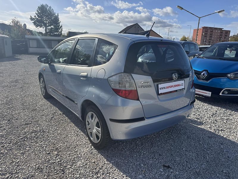 Honda Jazz (2009) 1.2i, 1MAJITEL,82TIS.KM,PĚKNÉ - fotka 6 z 39