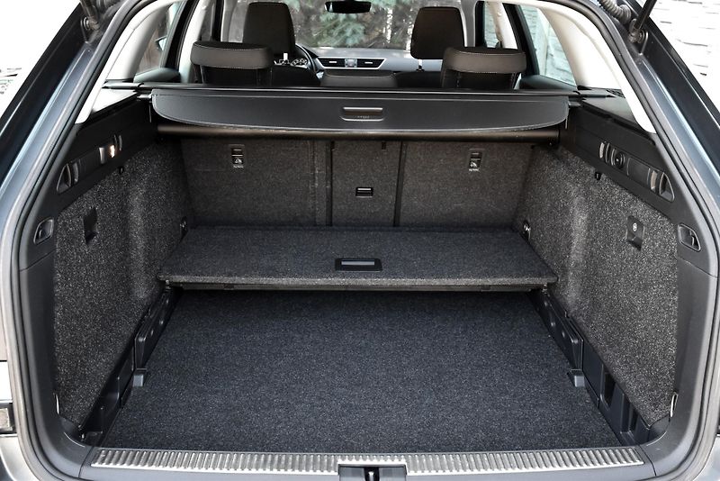 Škoda Superb 2.0 TDi CR,DKLIMA,VÝHŘEV,TEMP - fotka 46 z 50