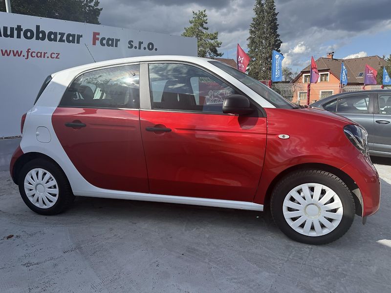 Smart Forfour (2018) EQ plná servisní historie - fotka 4 z 30